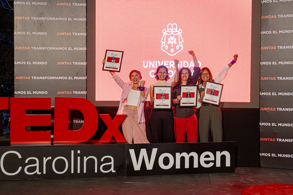 ¡TEDxUCarolina Women fue un éxito!